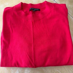 Lightweight 3/4 sleeve Banana Republic sweater